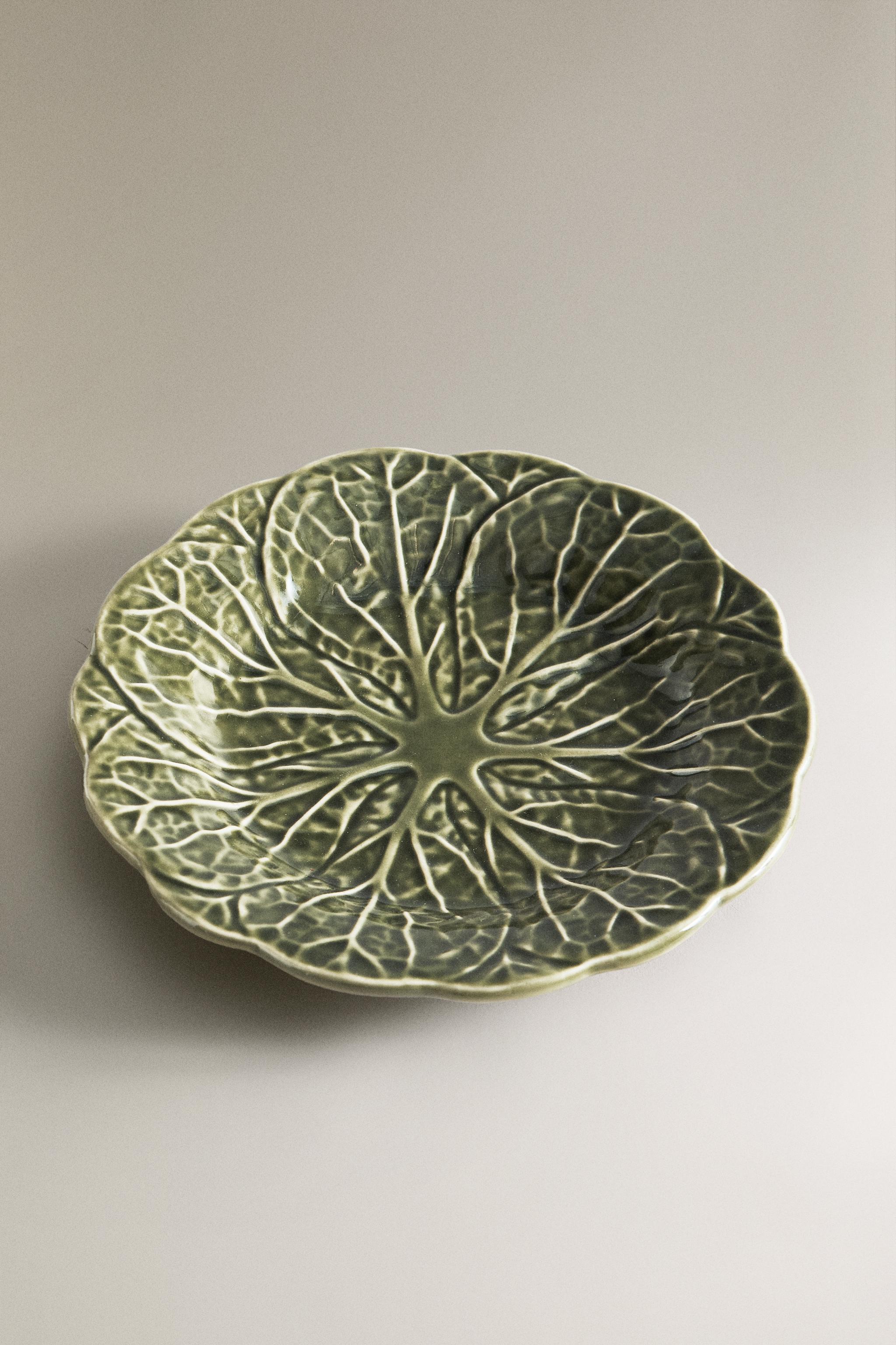 STONEWARE CABBAGE DESSERT PLATE